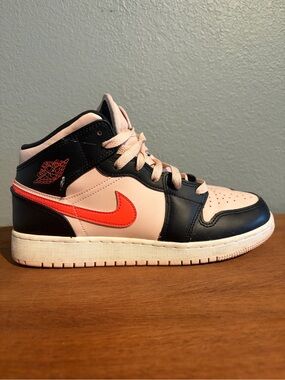 6.5y Air Jordan 1s - Pink, Black and Infrared Swoosh